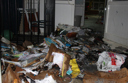 Okul küle döndü! Öğrencilerin çakmak oyunu okulu işte böyle yaktı