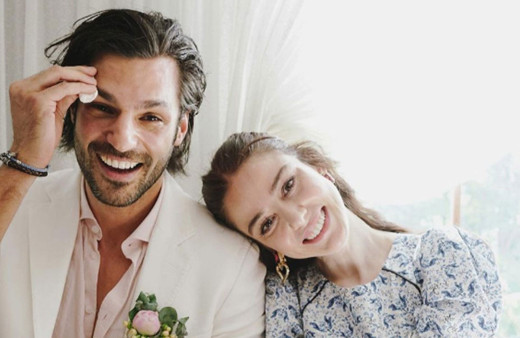 Tuzlu kahve terletti! Özge Gürel ile Serkan Çayoğlu nişanlandı