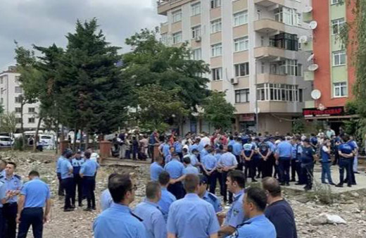 Bahçelievler Belediyesi ile İBB zabıtaları birbirine girdi! Zor yatıştırdılar