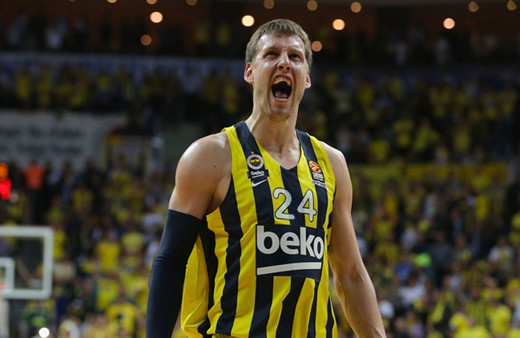 Jan Vesely Fenerbahçe Beko'dan ayrıldığını duyurdu