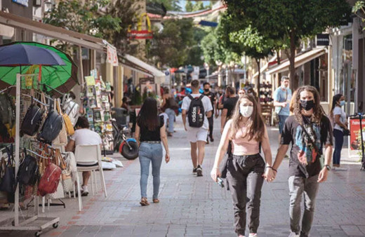 Maske yasağı geri döndü! Bir haftadır koronavirüs vakaları hızla tırmanınca...