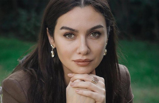 Netflix rekoru kıran Birce Akalay'ın estetiksiz hali sosyal medyanın diline düştü!