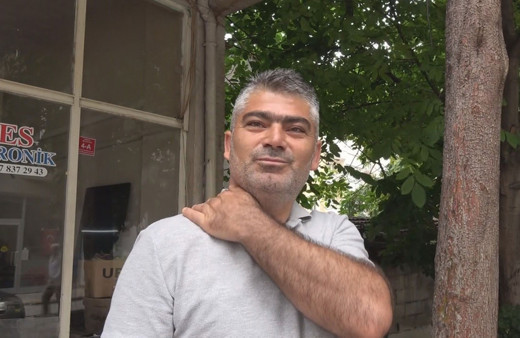 Balkondan başına öyle bir şey düştü ki gözlerine inanamadı! "Saksı sanmıştım.."