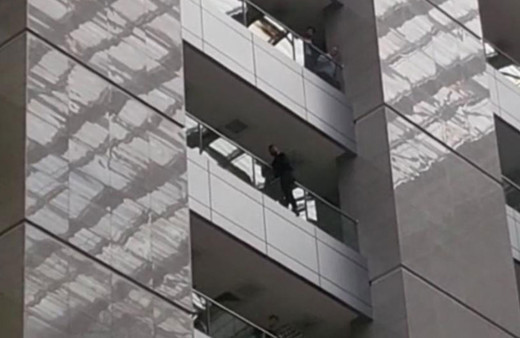 Çağlayan Adliyesi'nde intihar girişimi! Ekipler güçlükle ikna etti