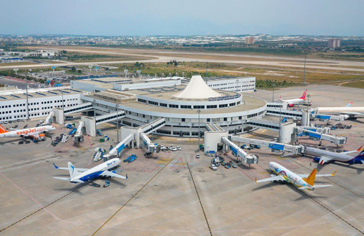 Antalya Havalimanı rekor kırdı: Bu şu ana kadarki en yüksek sayı