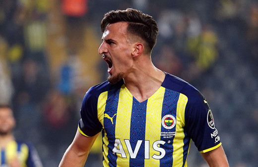 Fenerbahçe'de forvet transferi Berisha’nın performansına bağlı