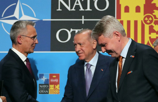 NATO'da imzalanan metinde FETÖ ile ilgili de bir ilk yaşandı!