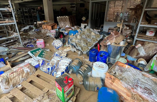 Düzce'de 80 milyon dolarlık fabrikayı sel suları bastı