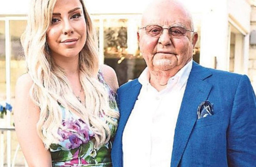 Arkas Holding'in sahibi Lucien Arkas kendisinden 42 yaş küçük Merve Sakallı ile evlendi