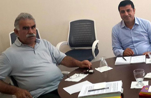 Selahattin Demirtaş, Abdullah Öcalan'a övgüler düzdü! İkinci çözüm süreci Öcalansız olmazmış