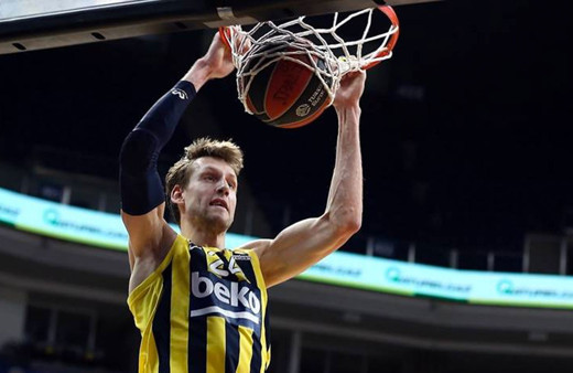 Jan Vesely 3 yıllık sözleşmeye imza attı