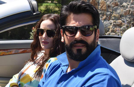 Kapora verdi! Burak Özçivit eşi Fahriye Evcen için kesenin ağzını açtı...