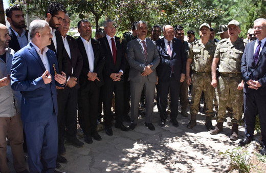 Başbağlar'da katledilen 33 sivil 29. yıldönümünde törenle anıldı! Bu milletin ferdi olamazlar