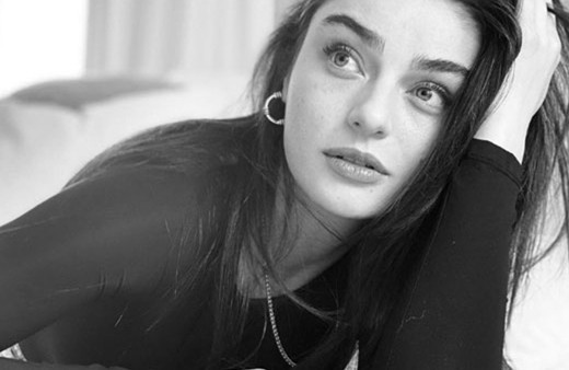 Ekin Koç ve Ayça Ayşin Turan'dan çok konuşulacak yeni proje!