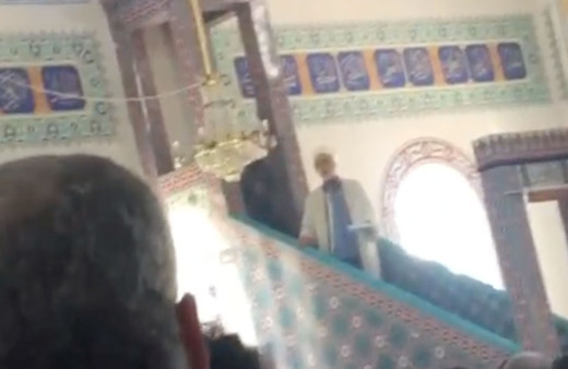Cami İmamı hutbede cemaati doktorlara karşı kışkırttı: Sen olsan öldürmez misin, dövmez misin...