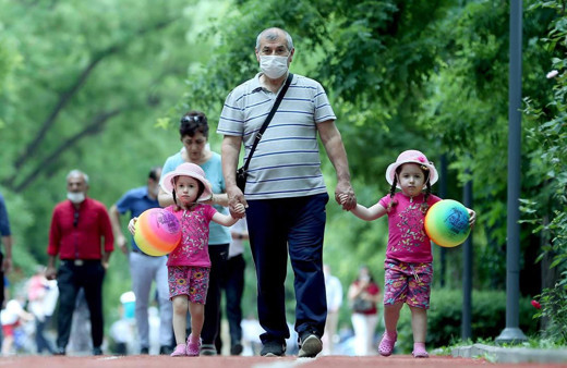 Bayramdan sonra Covid-19 vaka sayıları patlayacak! İstanbul'daki korona Anadolu'ya yayılacak
