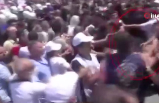 Doktorların eylemine müdahale eden polise tokat atan astsubay tutuklandı