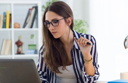 Bayramda çalışanlar dikkat! Evden de çalışsanız ek ücret alabilirsiniz!