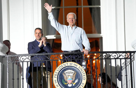 ABD bu skandalı konuşuyor: Babası Biden'ı 'Pedofili Peter' olarak kaydetmiş