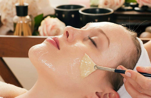 Dünyaca ünlü isimlerin şaşırtan güzellik sırları!