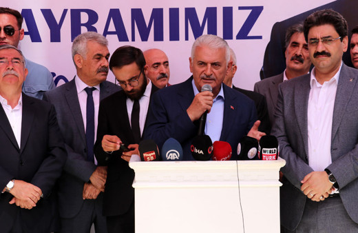 Binali Yıldırım muhalefete gözdağı verdi: Seçim için iki bayram arasını işaret etti!