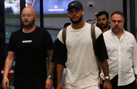 Fenerbahçe'nin yeni transferi Joshua King İstanbul'a geldi!