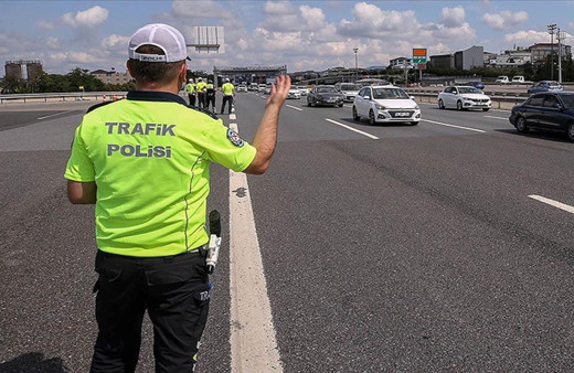Yola çıkacaklar dikkat! Kara yollarında durum nasıl?
