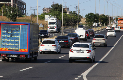 Bayram tatili bitiyor: Dönüş çilesi başladı, yollarda yoğunluk yaşanıyor