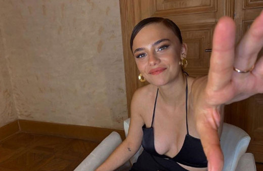 Bahar Şahin'den fenomen annelere verdi veriştirdi! "Çocuklarınızı kadın gibi giydirmeyin"