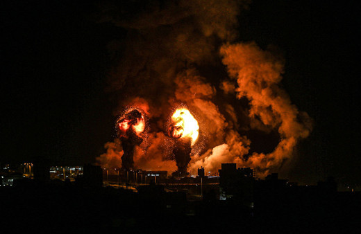 İsrail savaş uçakları, Gazze'yi vurdu! Hamas'ın roket imalathaneleri patladı