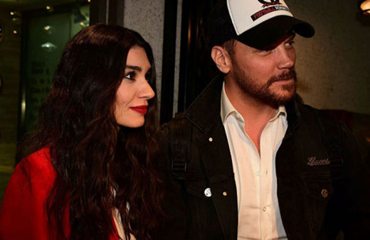 Sinan Akçıl çabuk unutuldu! İki ay önce boşanan Burcu Kıratlı avukat sevgilisiyle yakalandı