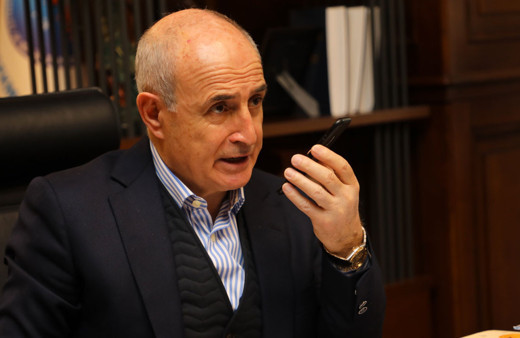 Büyükçekmece Belediye Başkanı Hasan Akgün uyardı: Sakın kimse inanmasın, paranızı çöpe atmayın