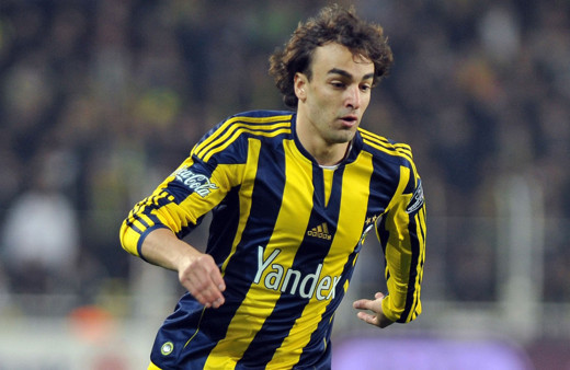 Fenerbahçe'nin eski yıldızı yeniden Süper Lig'de! İmza için İstanbul'a geldi