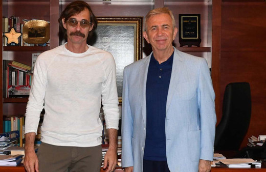 Mansur Yavaş'tan Behzat Ç. paylaşımı: Fotoğrafa 3 saniye bakınca Ankaralı oluyorsunuz