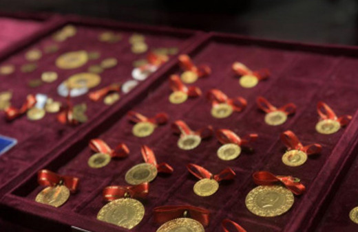 19 Temmuz altında çılgın yükseliş! Gram, çeyrek altın fiyatları belli oldu analistlerden flaş yorum