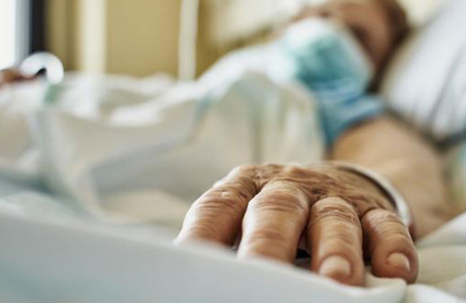 İki yıl sonra komadan uyandı! Onu bu hale bakın kim getirmiş