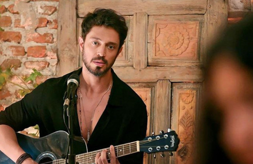 Aşk yaşadıkları iddia ediliyordu! Murat Boz sessiziliğini bozdu, Tuba Büyüküstün'le aşk iddialarını cevapladı