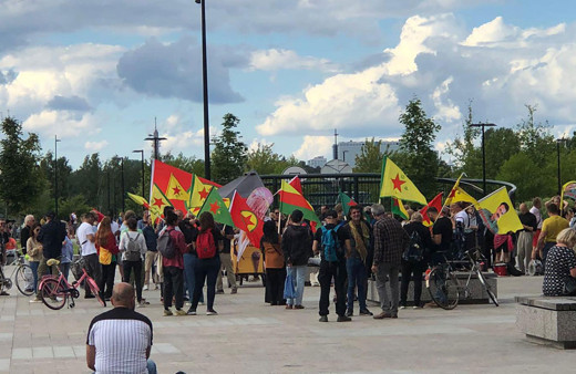 NATO'da atılan imzalar kağıtta kaldı! PKK yine Finlandiya sokaklarında gösteri yaptı