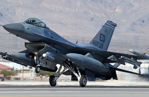 Bulgaristan’da F-16 krizi! ''Ödediğimiz para uçup gitti''