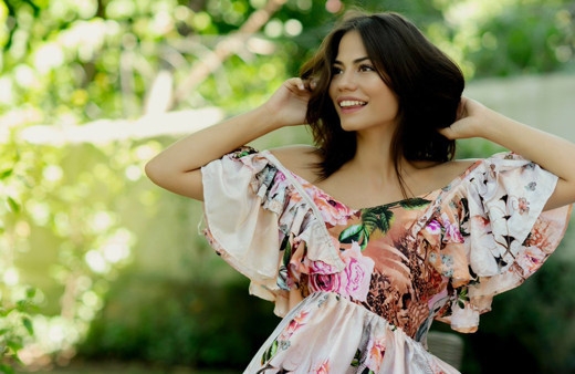 Demet Özdemir'in makyajsız hali şaşırttı