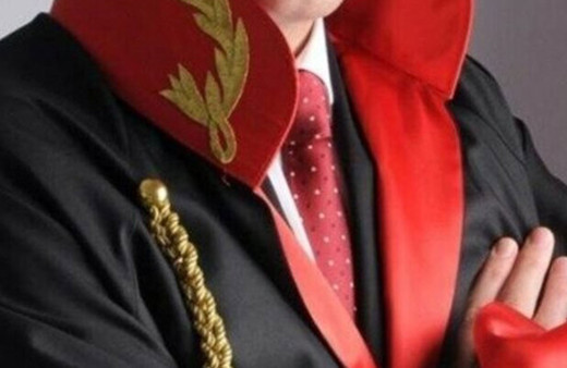 Adana'da terör savcısı, eroin baronu çıktı! Polisleri de uyuşturucu kuryesi yapmış