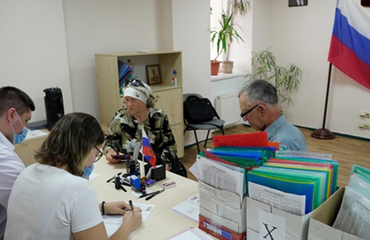 Rusya işgal ettiği Ukrayna topraklarında Rus vatandaşlığı dağıtıyor