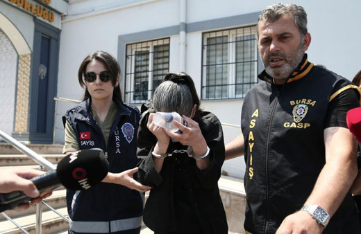 Bursa’da yeğenini çöp evde kilitli tutan teyze hakkında karar verildi