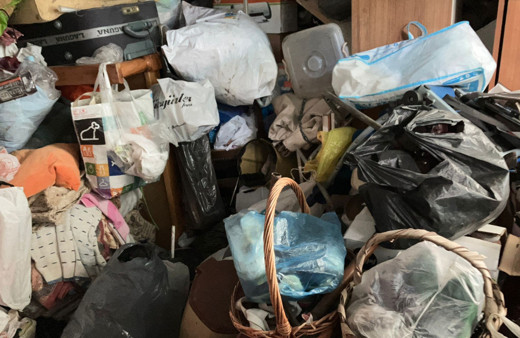 Çekmeköy'de çöp evi torunları ihbar etti! 6 yıldır biriktirmişler