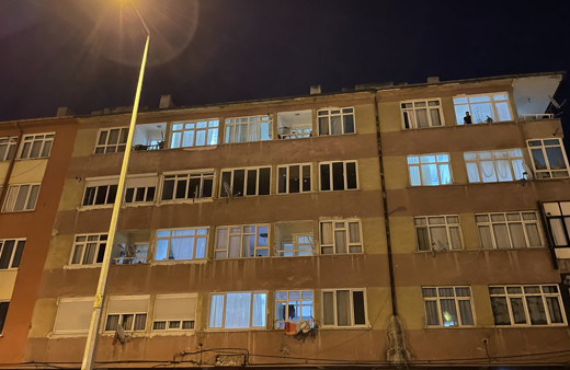 Çocuğun oyunu faciayla bitti! 5. kattan yere çakıldı, ağır yaralı