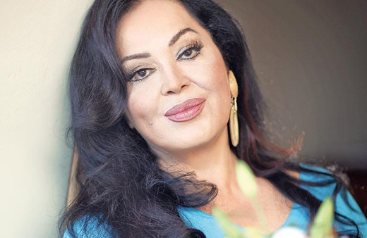 Türkan Şoray'dan öfkeli paylaşım! Adına hesap açanlara karşı takipçilerini uyardı