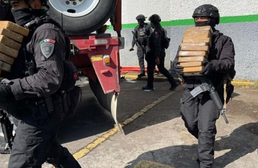 Tırın altında ele geçirildi piyasa değerine bakın! 1.6 ton kokain Meksika'da yakalandı