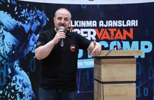 Bakan Varank'tan CHP'li Özgür Özel'e "dayı" göndermesi