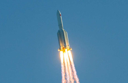 Dünya diken üstünde! Başımıza 25 tonluk roket yağacak