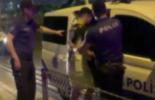 Fatih'te kamyondan atlayarak kaçan 132 düzensiz göçmen yakalandı